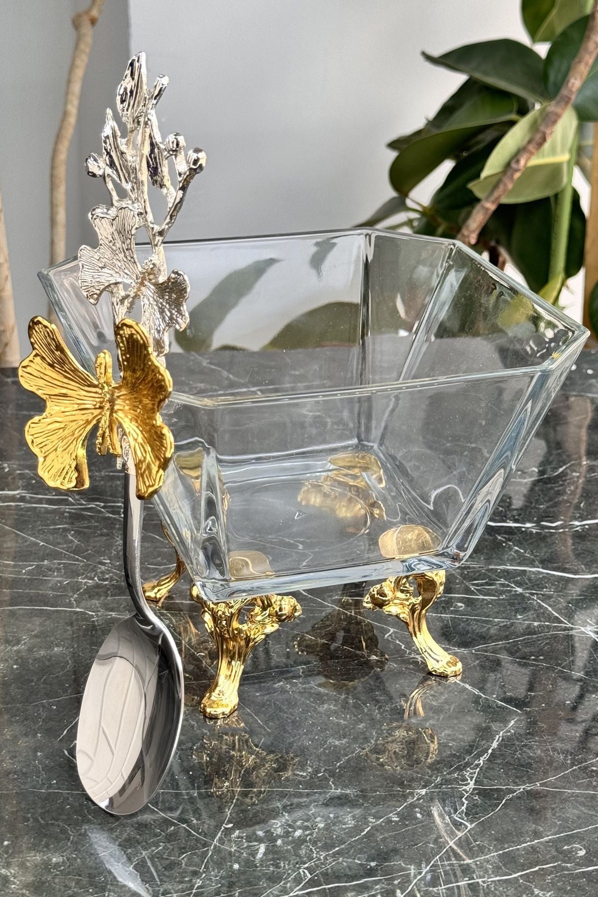 Karen Cam Gold Derin Kase Makarna & Meyve Ayaklı Sunumluk (Kelebek Kaşık )