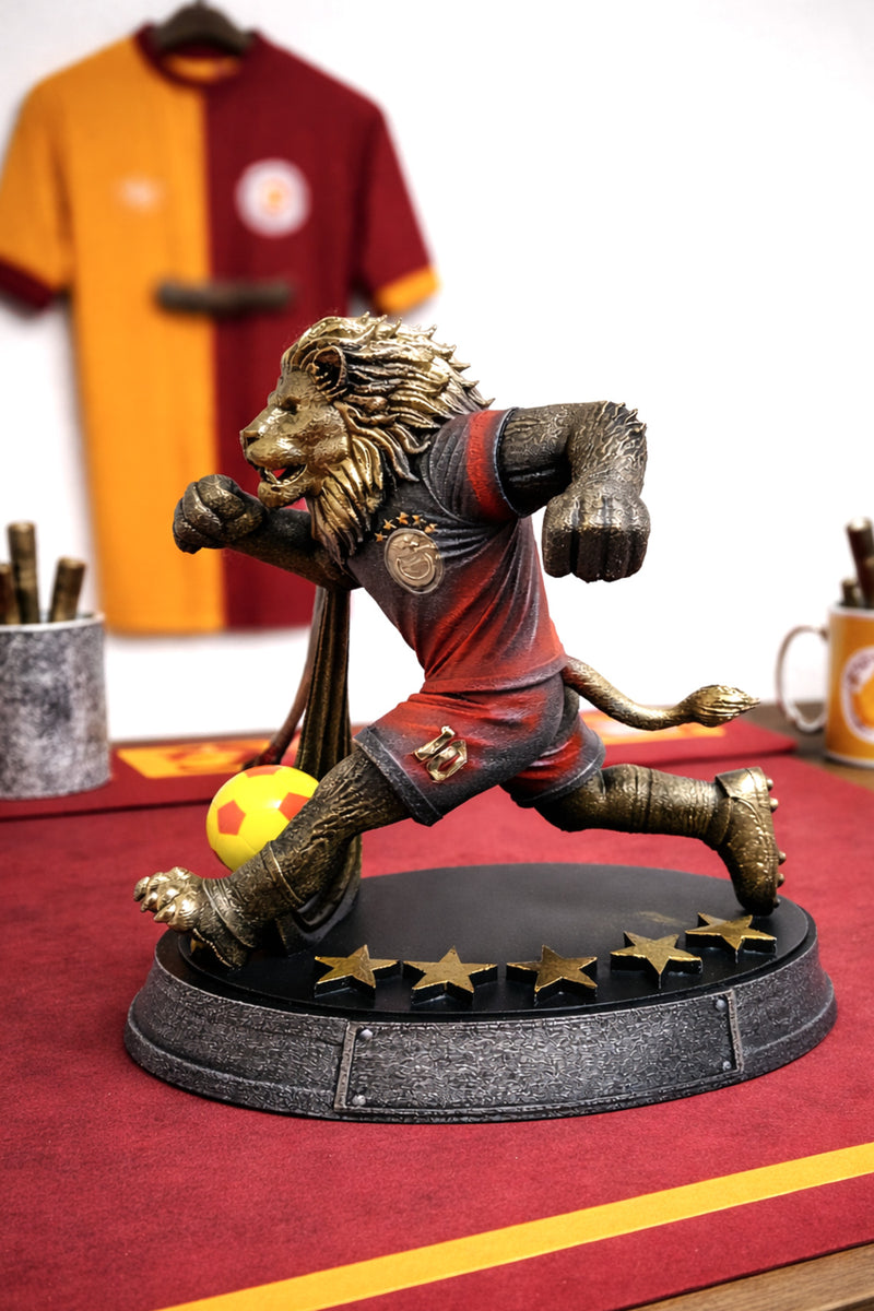 Sarı-Kırmızı Futbolcu aslan maskot biblo , obje