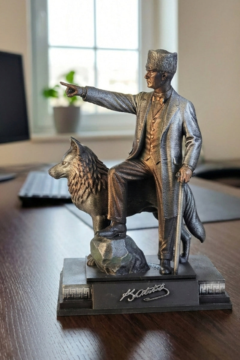 Atatürk Hedef İleri Orjinal işçilik Dekoratif Biblo Heykel