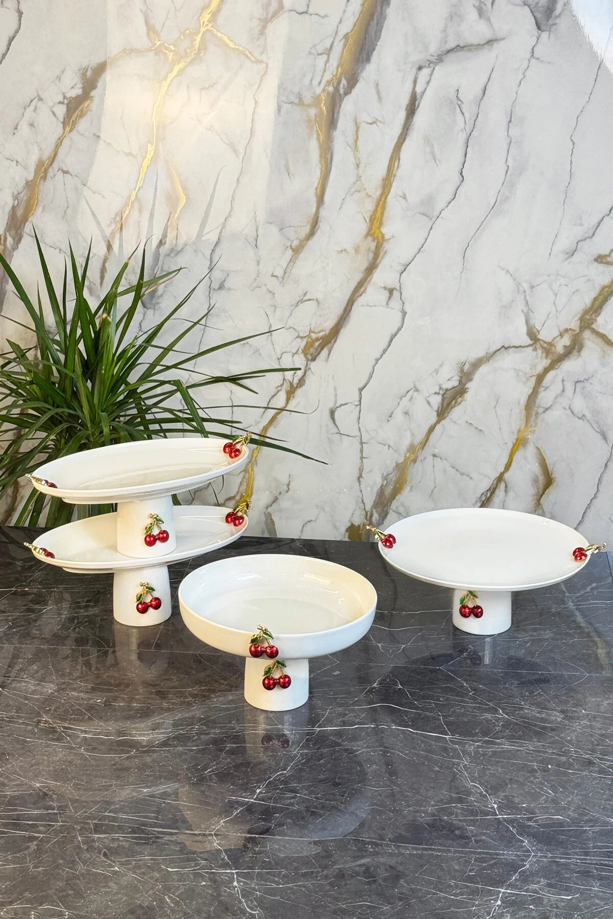 Kiraz Figürlü Porselen Ayaklı Sunum Tabağı & Pasta Kurabiye Meze Servis Standı