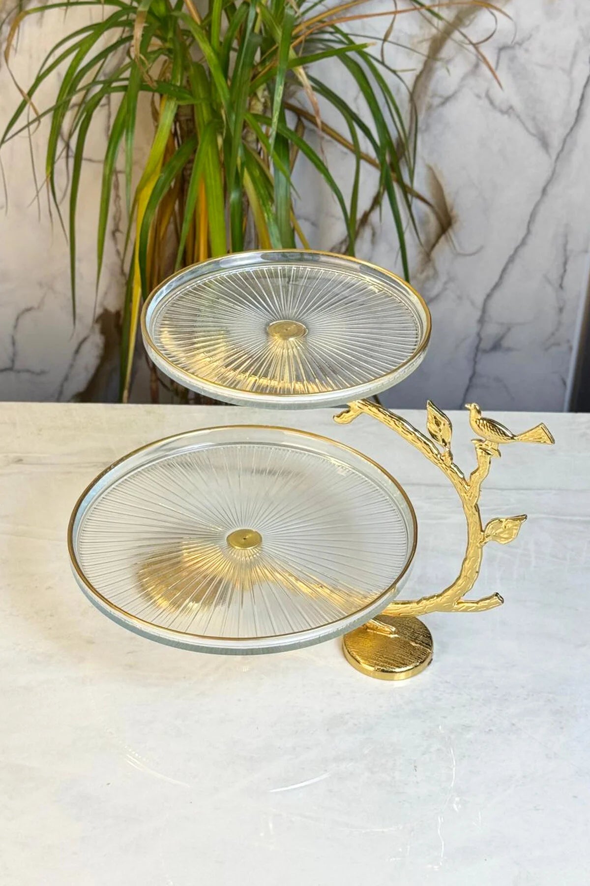 Lüx Gold Cam Sunumluk & 2 Katlı Gold Detaylı Cam Tabaklı Sunumluk