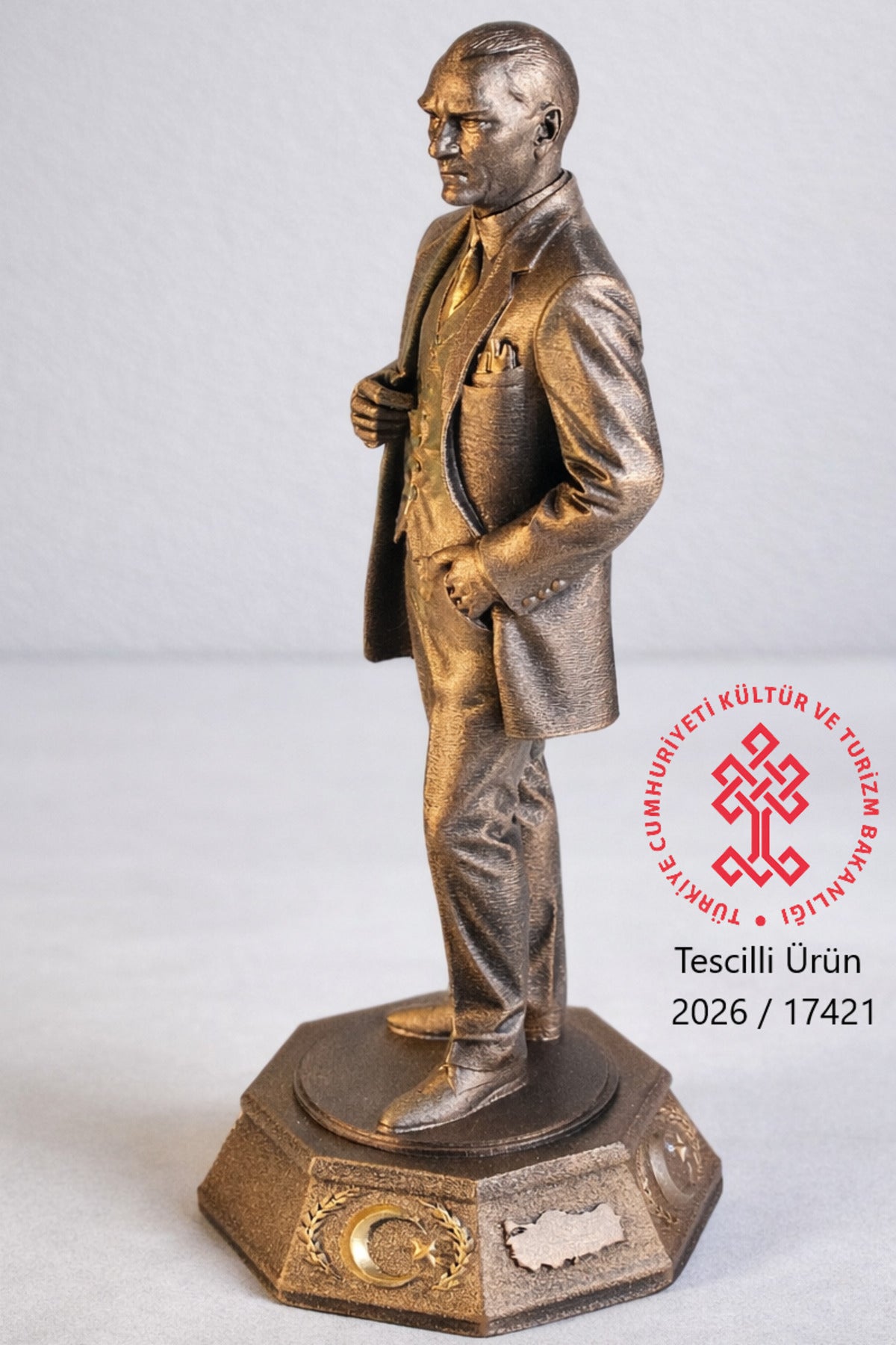 Atatürk Eli Ceketinde Özel Tasarım Biblo heykel