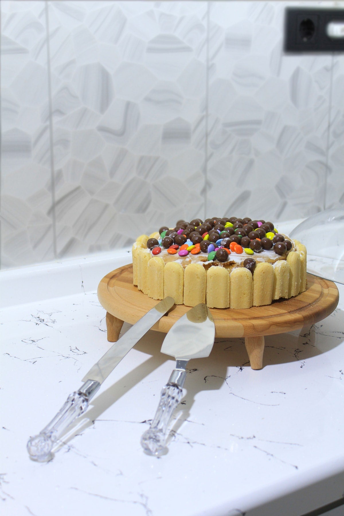 Ayaklı Cam Kapaklı Kek Pasta Yemek Fanusu & Spatula Bıçak Hediyeli